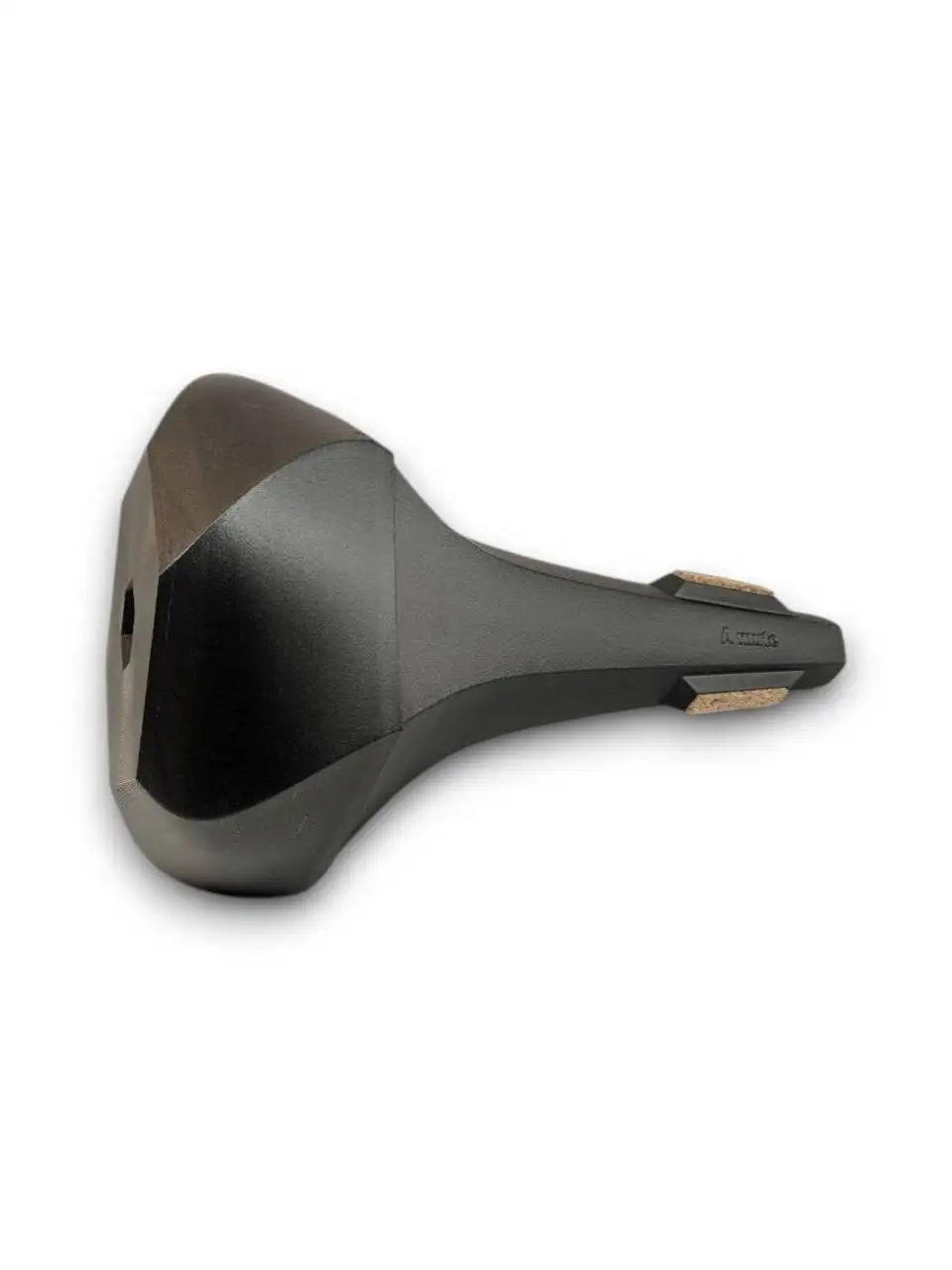 a mute straight trombone mute, trombone mute
