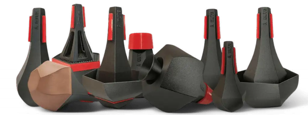 a mute, sourdines pour cuivres, trumpet mute, trombone mute, sourdines pour trompettes, sourdines pour trombones